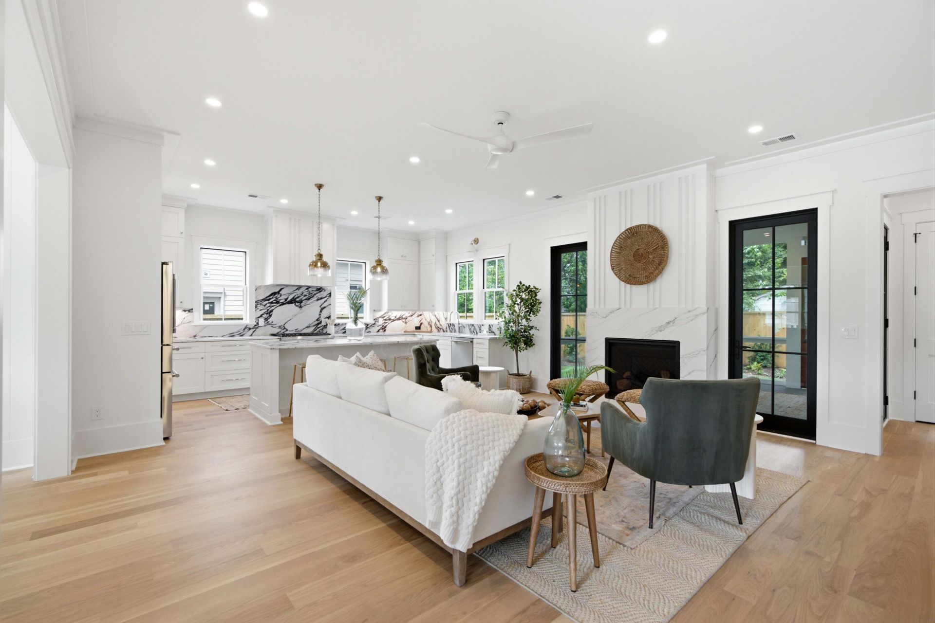6 Vincent Drive Photo 9