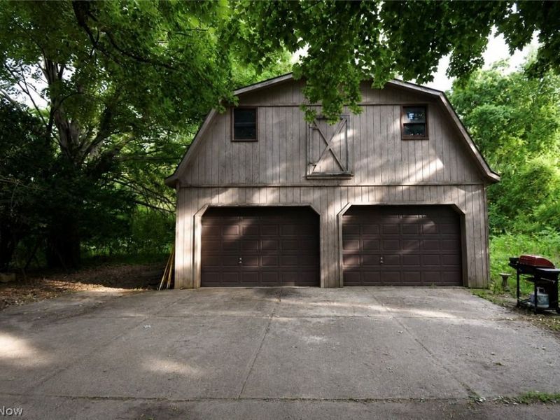 9030 Lake Shore Boulevard, Mentor, OH 44060 Photo 5