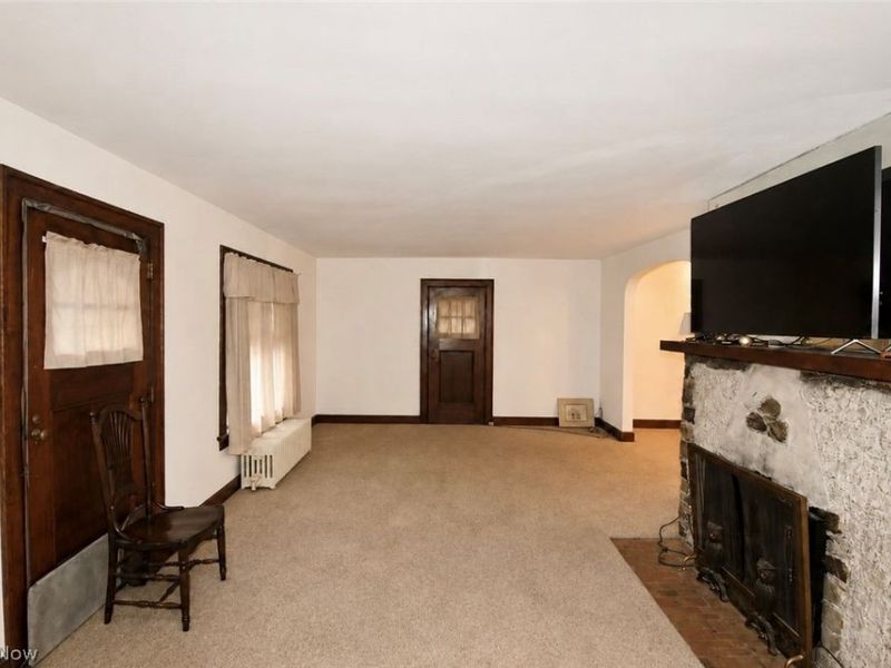 9030 Lake Shore Boulevard, Mentor, OH 44060 Photo 7