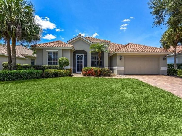 12090 Hidden Links DR, FORT MYERS, FL 33913