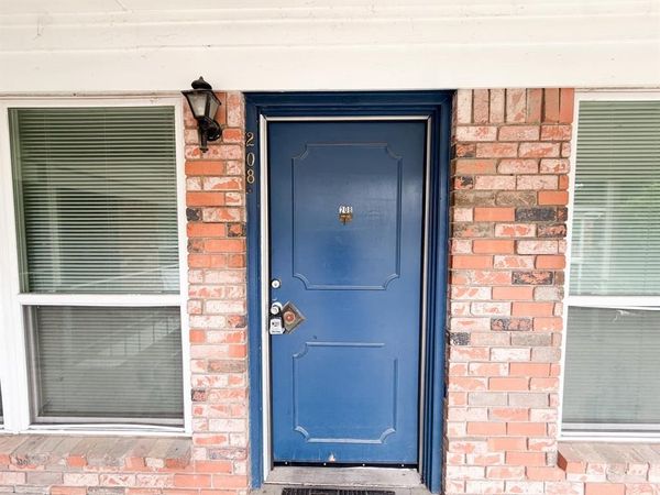 518 N Rogers Street , Unit 208, Waxahachie, TX 75165