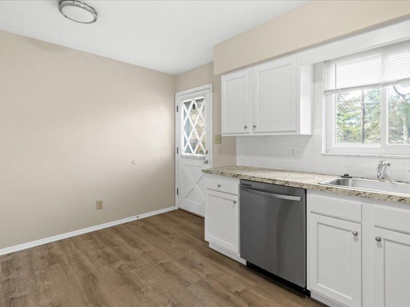 699 Hillsdowne Road , Unit A-D, Westerville, OH 43081 Photo 11