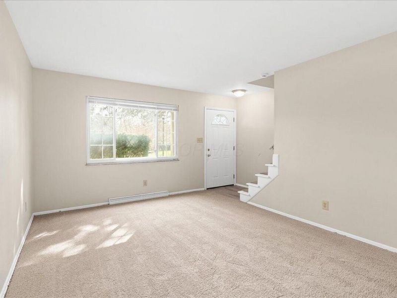 699 Hillsdowne Road , Unit A-D, Westerville, OH 43081 Photo 4