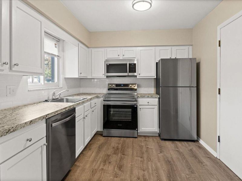 699 Hillsdowne Road , Unit A-D, Westerville, OH 43081 Photo 9