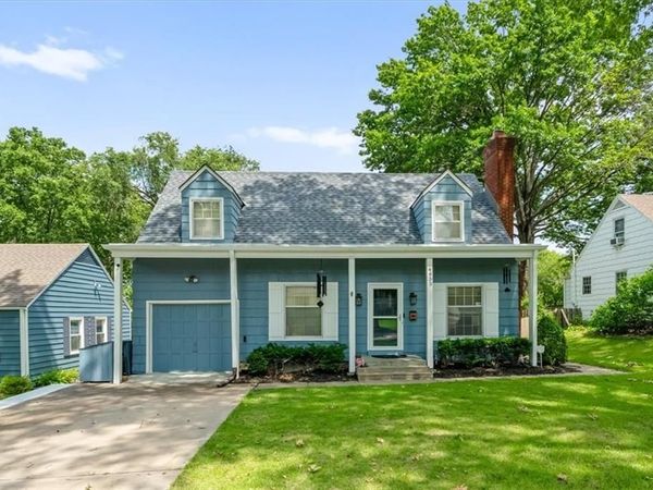 4933 Booth Street, Westwood, KS 66205