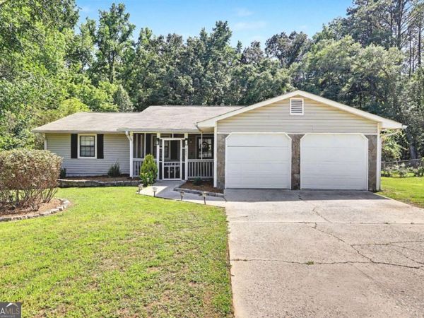 9421 Forest Knoll Drive, Jonesboro, GA 30238
