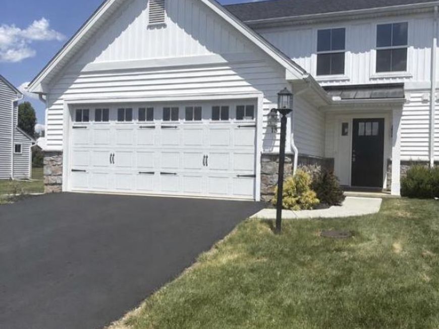 13 Shillington Lane, Unit 8, Carlisle, PA 17013 Main Photo