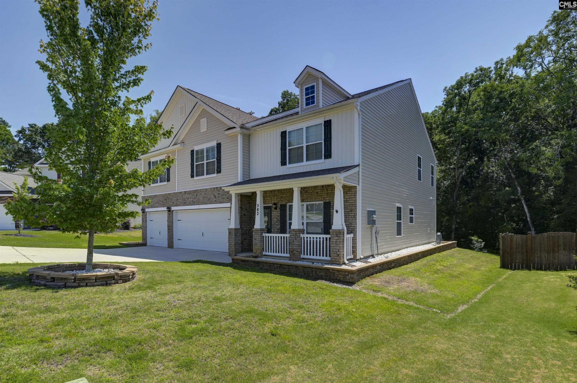 582 Stone Hollow Drive  Photo 5