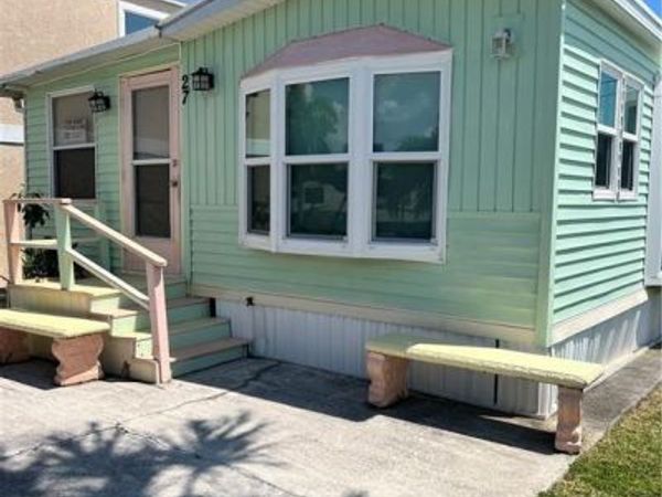 10725 S Ocean Drive, Unit 27, Jensen Beach, FL 34957