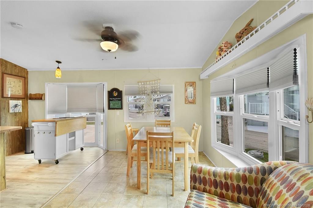 10725 S Ocean Drive, Unit 27, Jensen Beach, FL 34957 Photo