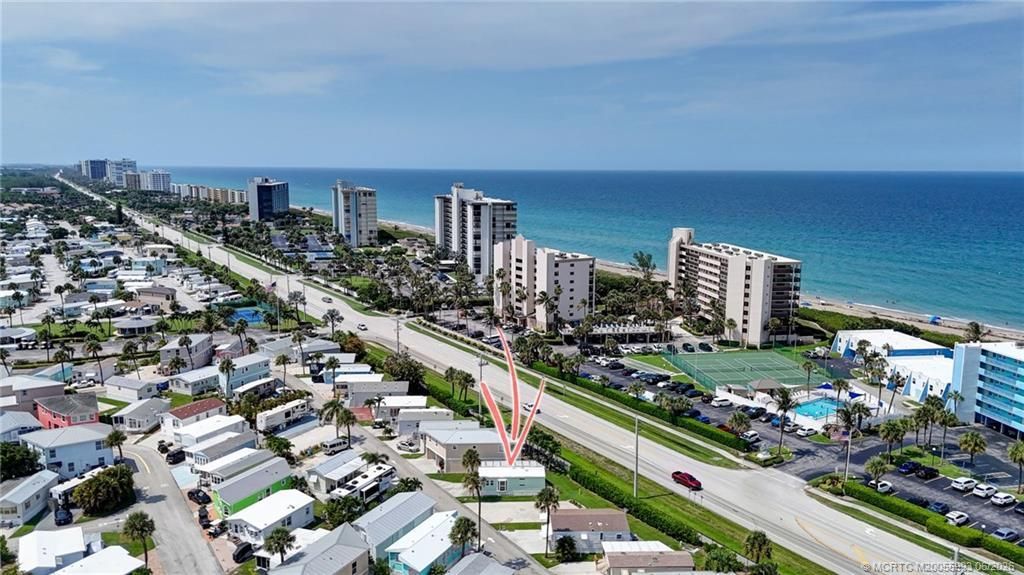 10725 S Ocean Drive, Unit 27, Jensen Beach, FL 34957 Photo