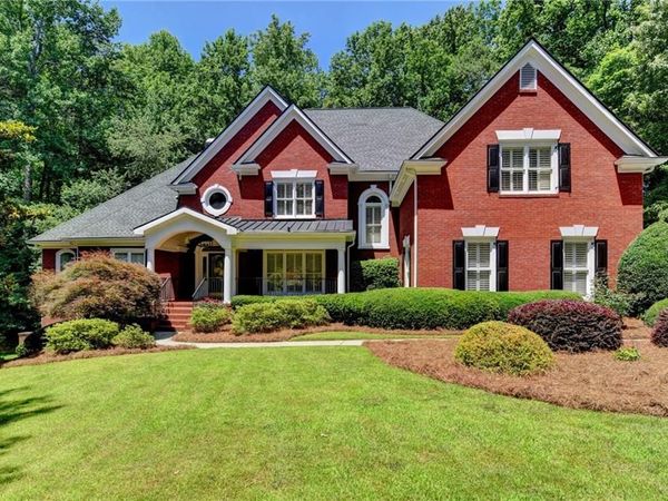 7040 Laurel Oak Drive , Suwanee, GA 30024