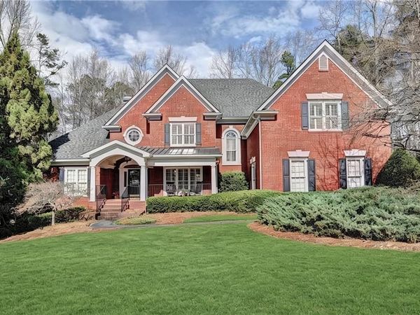 7040 Laurel Oak Drive , Suwanee, GA 30024