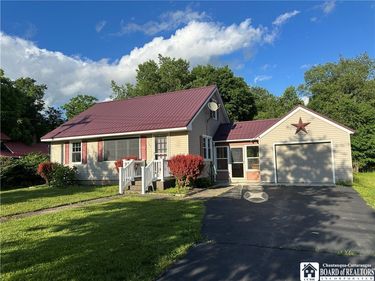 149 Newman Street, Springville, NY 14141