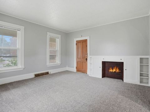 Main Photo