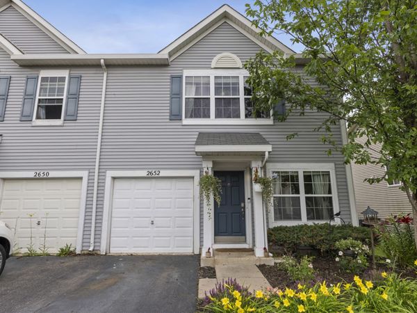 2652 Cesario Drive , Hampshire, IL 60140