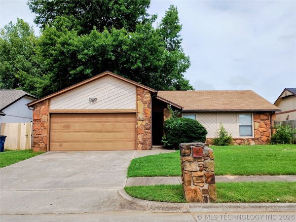 2909 S 122nd East Avenue , Tulsa, OK 74129