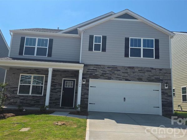 1600 Secrest Commons Drive , Monroe, NC 28112