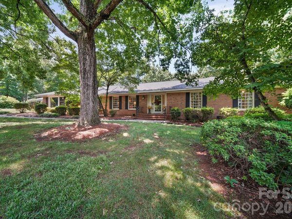 2925 Grampian Drive, Gastonia, NC 28054