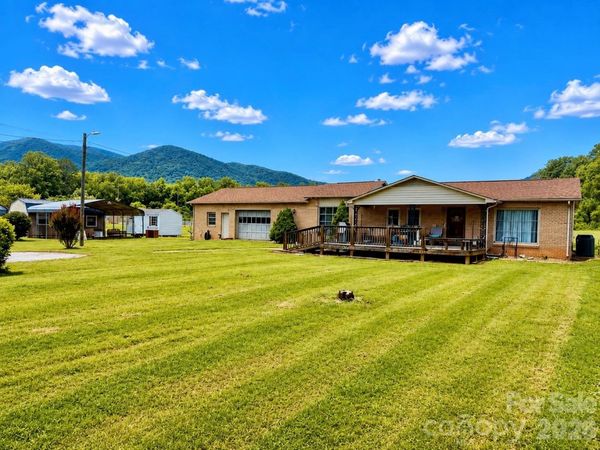 72 Circle Drive, Marion, NC 28752
