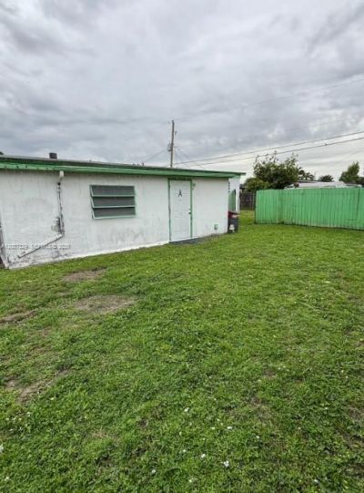 11410 SW 44th St , Miami, FL 33165 Photo