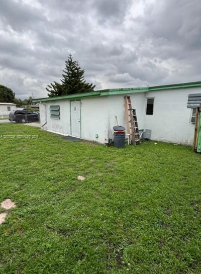 11410 SW 44th St , Miami, FL 33165 Photo