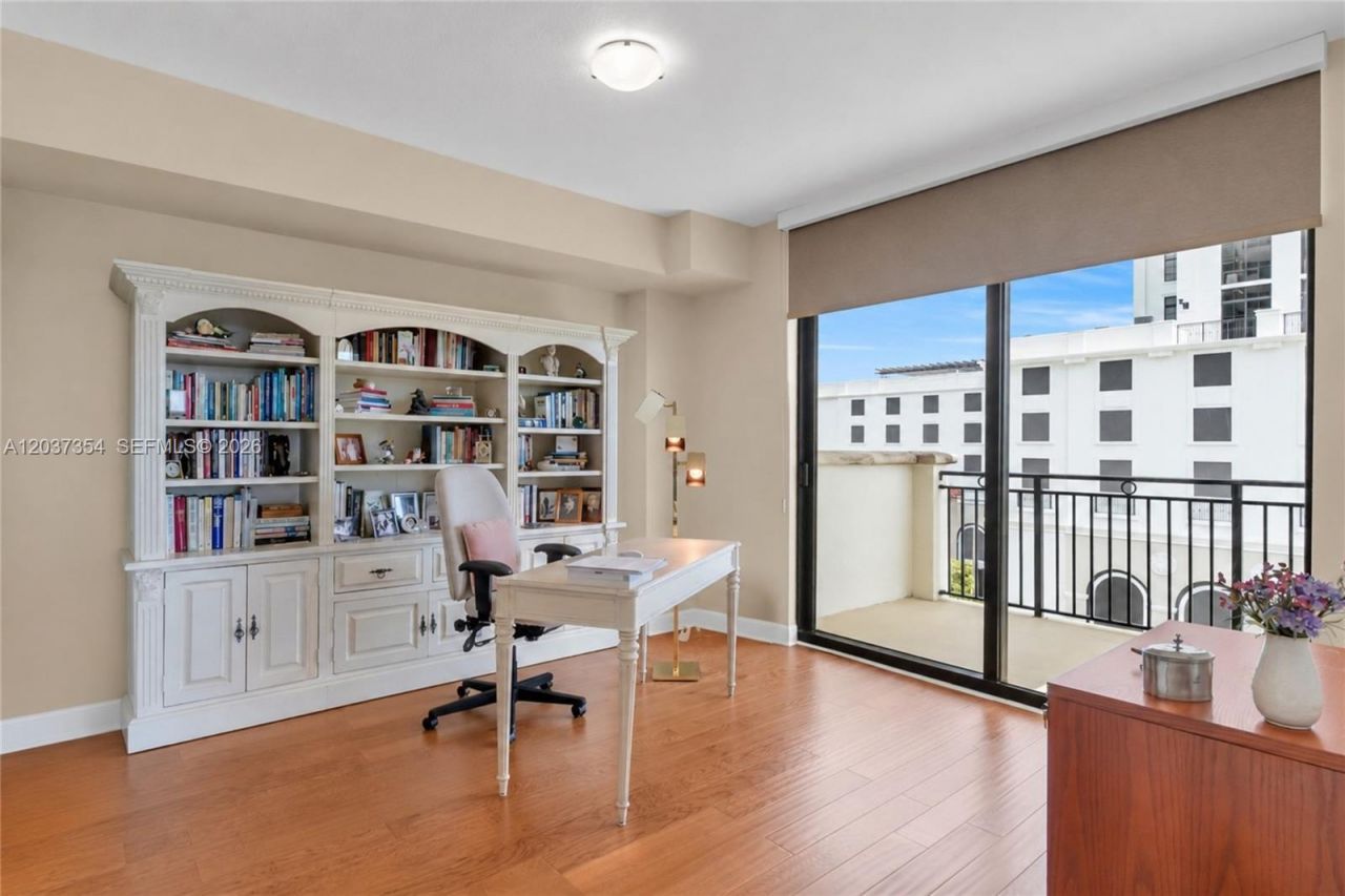 1300 Ponce De Leon Blvd, Unit 503, Coral Gables, FL 33134 Photo