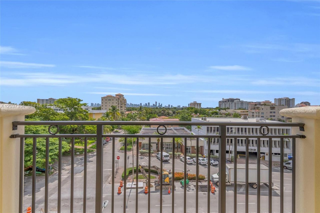1300 Ponce De Leon Blvd, Unit 503, Coral Gables, FL 33134 Photo