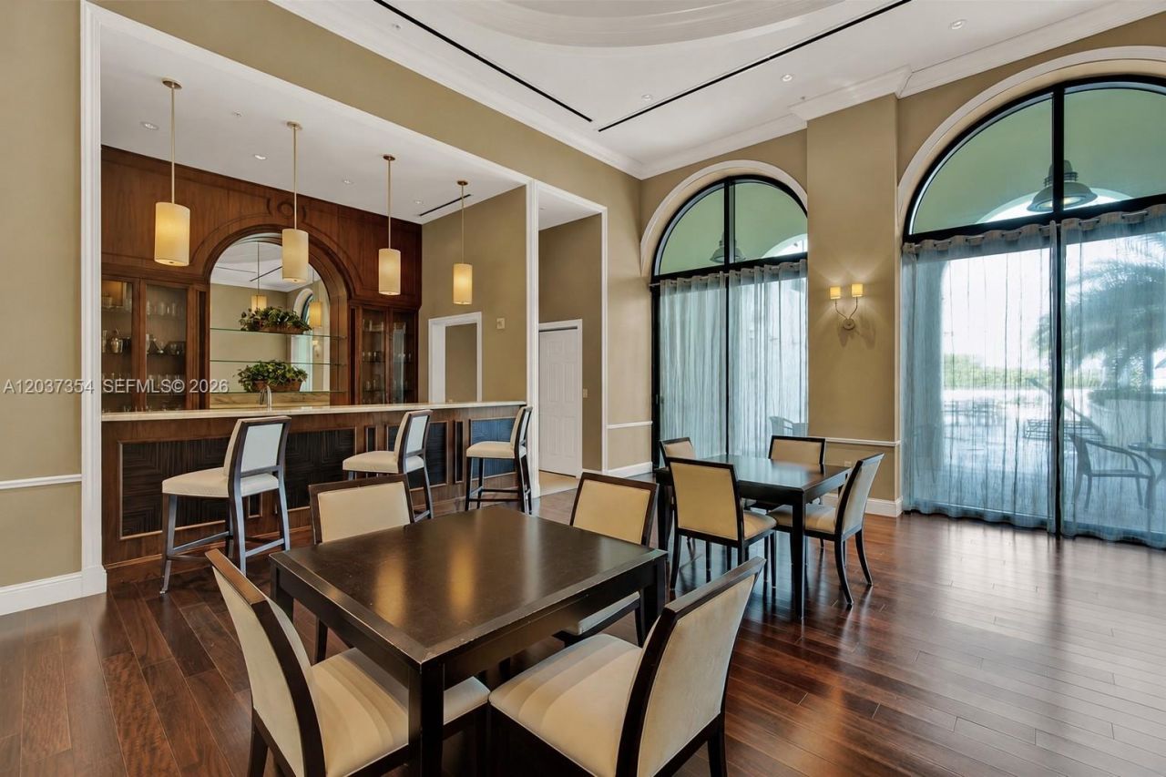 1300 Ponce De Leon Blvd, Unit 503, Coral Gables, FL 33134 Photo