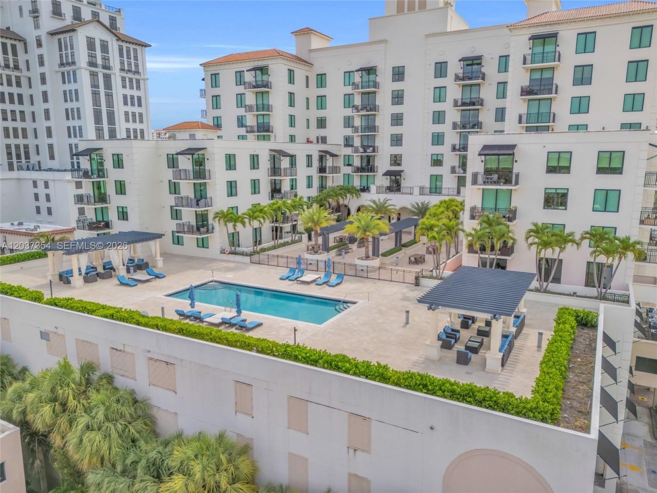 1300 Ponce De Leon Blvd, Unit 503, Coral Gables, FL 33134 Photo