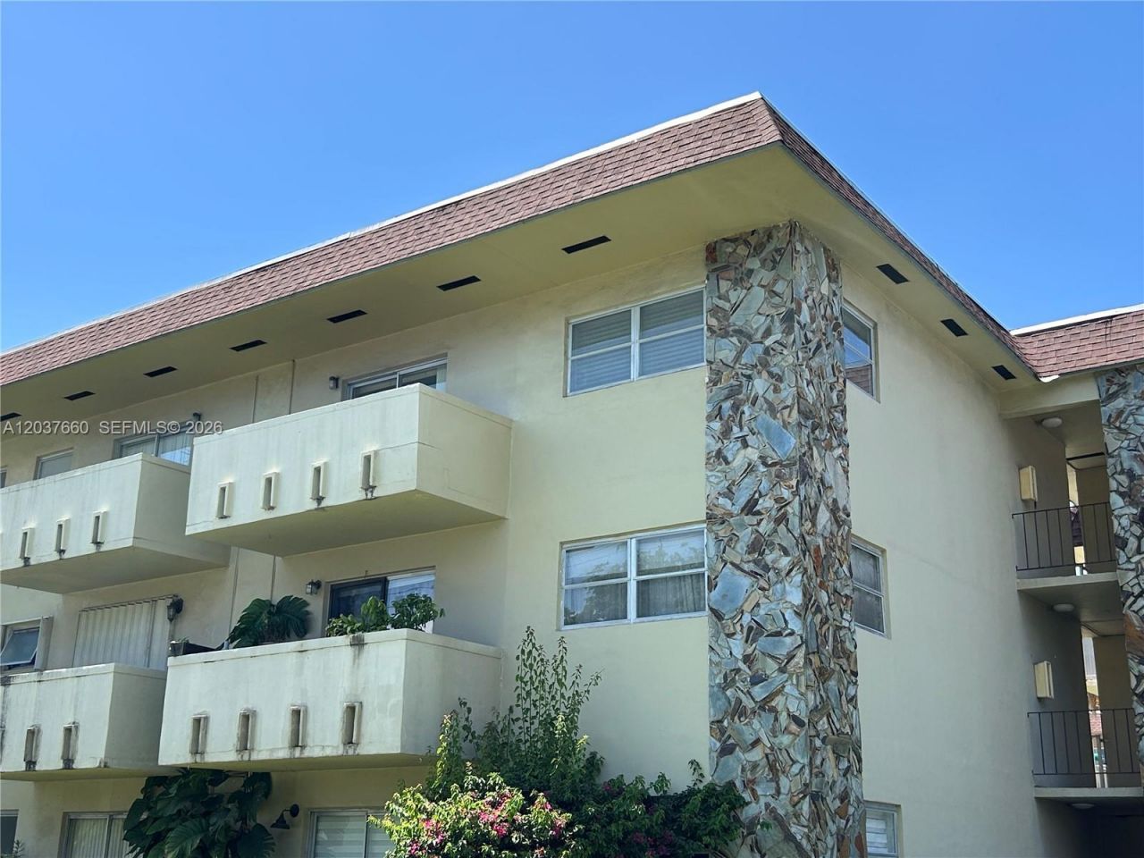 7505 SW 82nd St , Unit 320, Miami, FL 33143 Photo