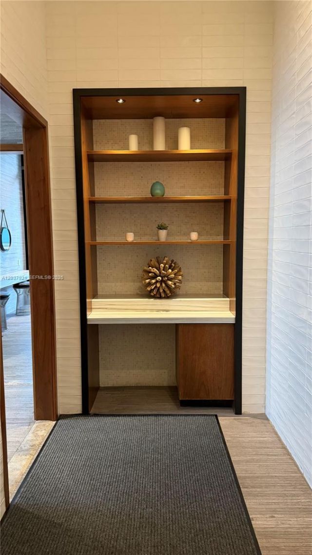 45 SW 9th St , Unit 1106, Miami, FL 33130 Photo
