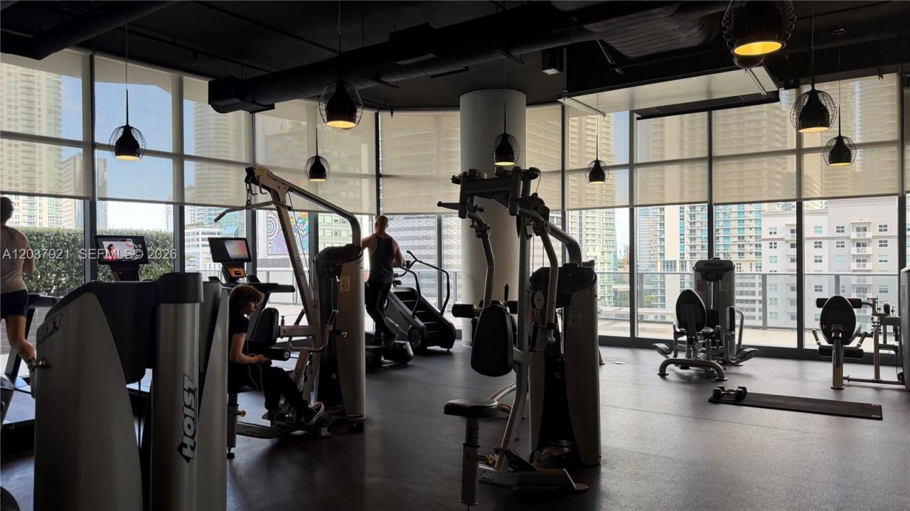 45 SW 9th St , Unit 1106, Miami, FL 33130 Photo