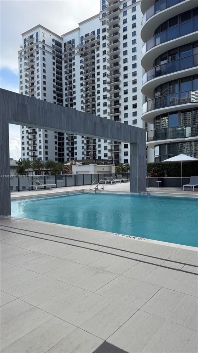 45 SW 9th St , Unit 1106, Miami, FL 33130 Photo