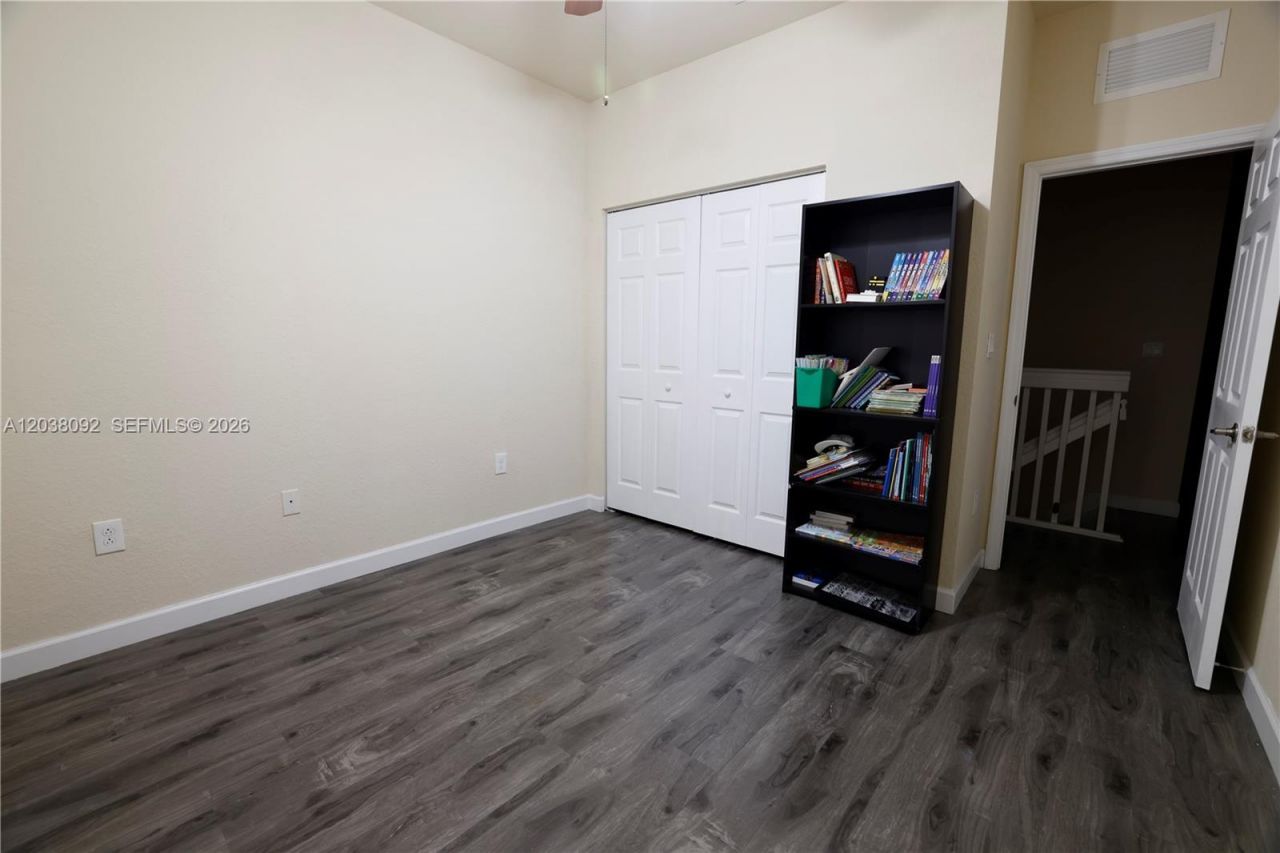 7146 SW 163rd Ave , Miami, FL 33193 Photo