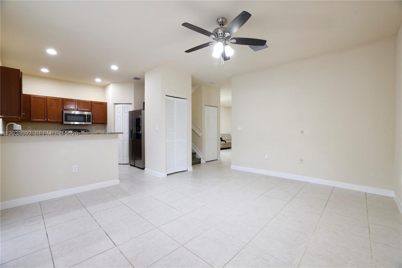 7146 SW 163rd Ave , Miami, FL 33193 Photo