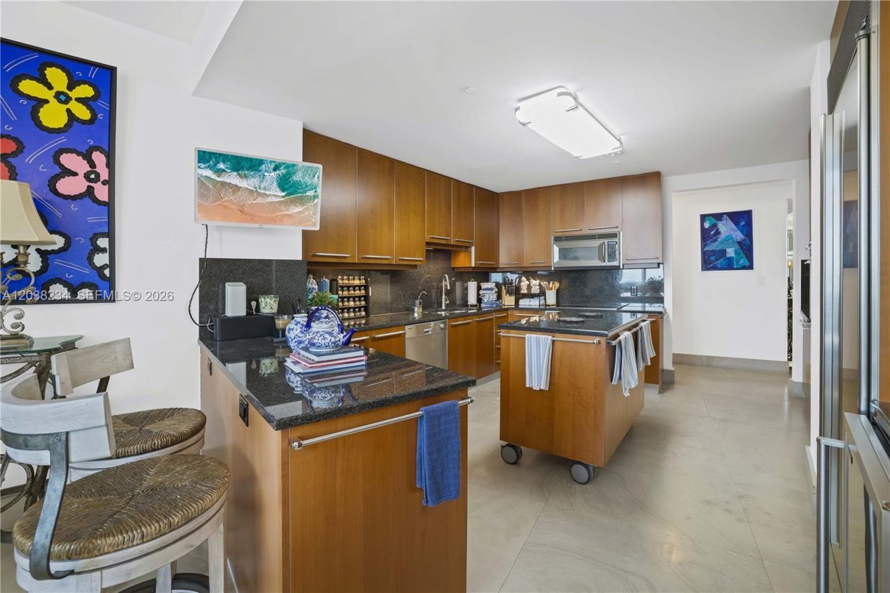 901 Brickell Key Blvd , Unit 2408, Miami, FL 33131 Photo