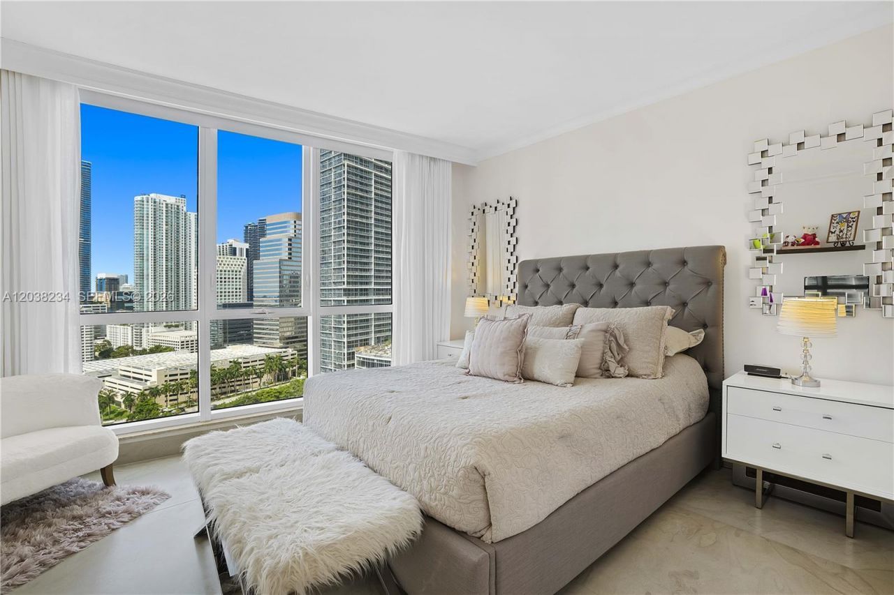 901 Brickell Key Blvd , Unit 2408, Miami, FL 33131 Photo