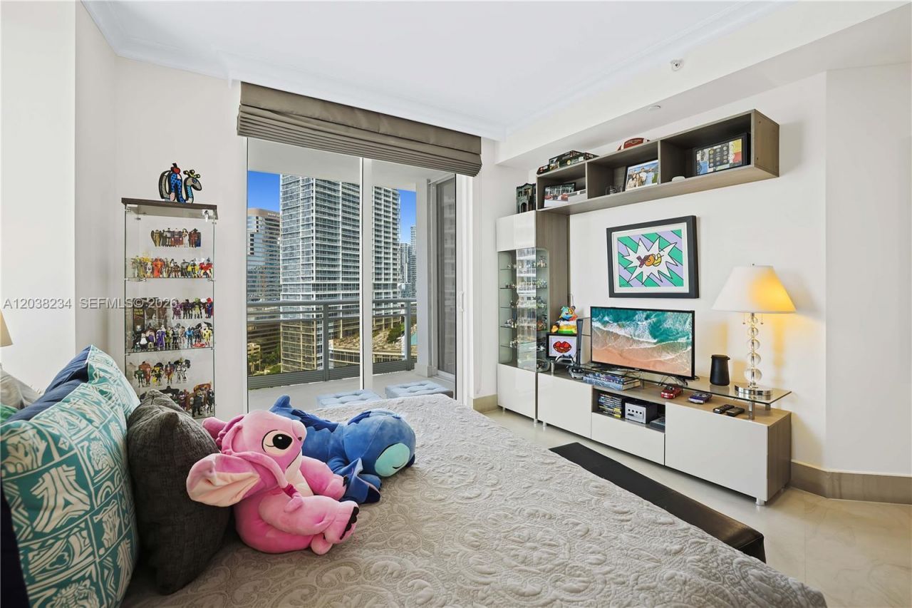 901 Brickell Key Blvd , Unit 2408, Miami, FL 33131 Photo
