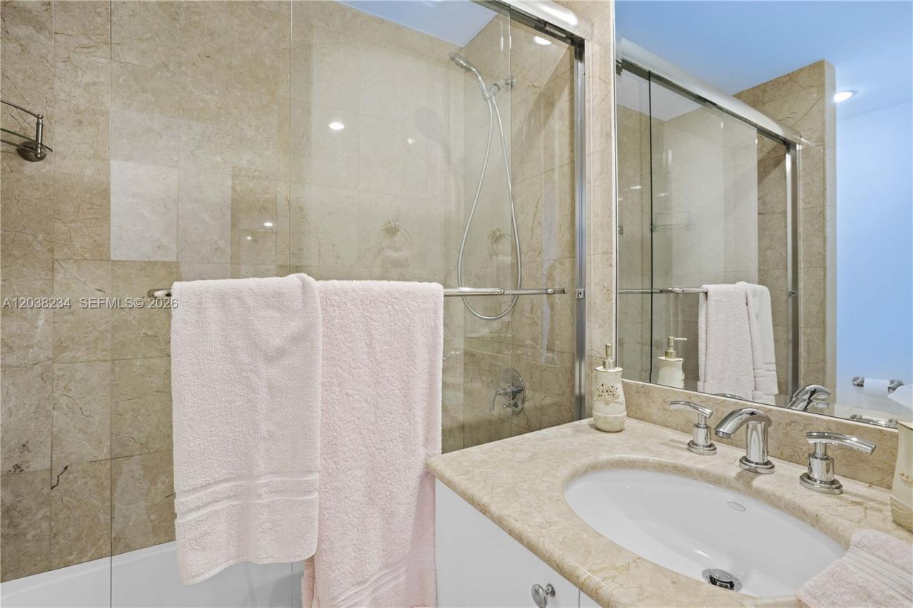 901 Brickell Key Blvd , Unit 2408, Miami, FL 33131 Photo