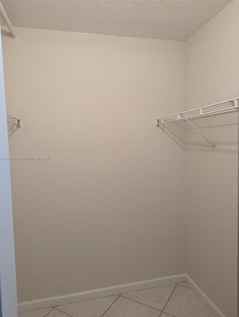 9460 Tangerine Pl, Unit 101, Davie, FL 33324 Photo
