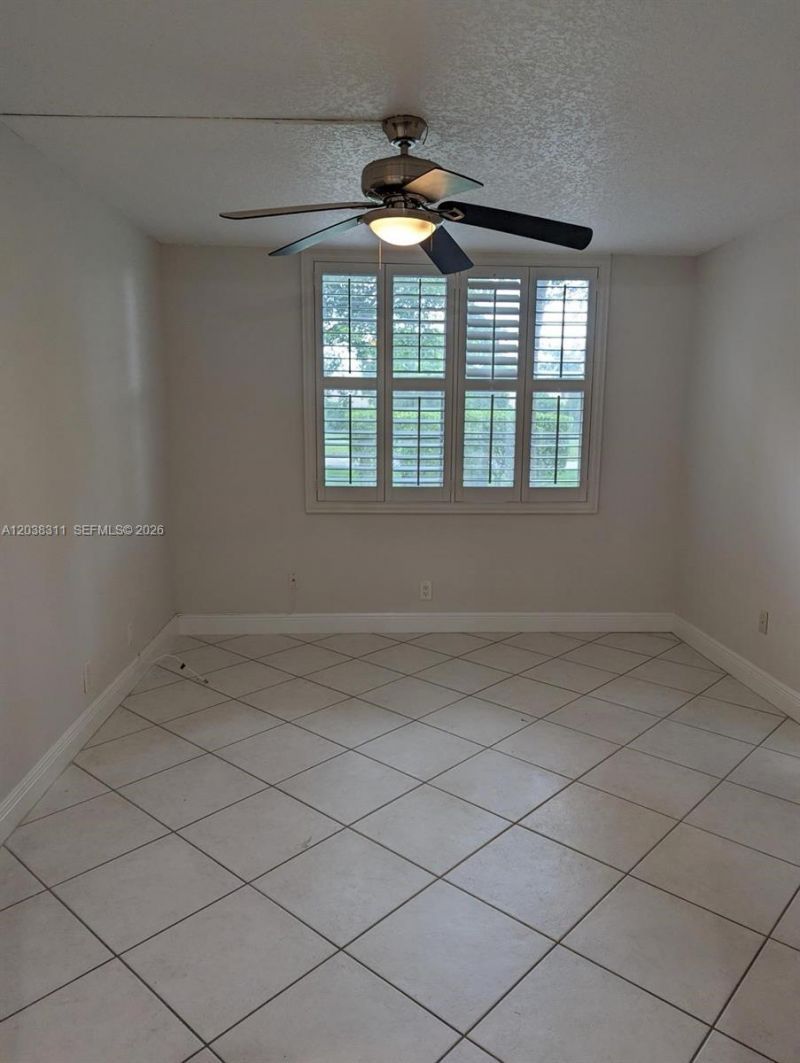 9460 Tangerine Pl, Unit 101, Davie, FL 33324 Photo