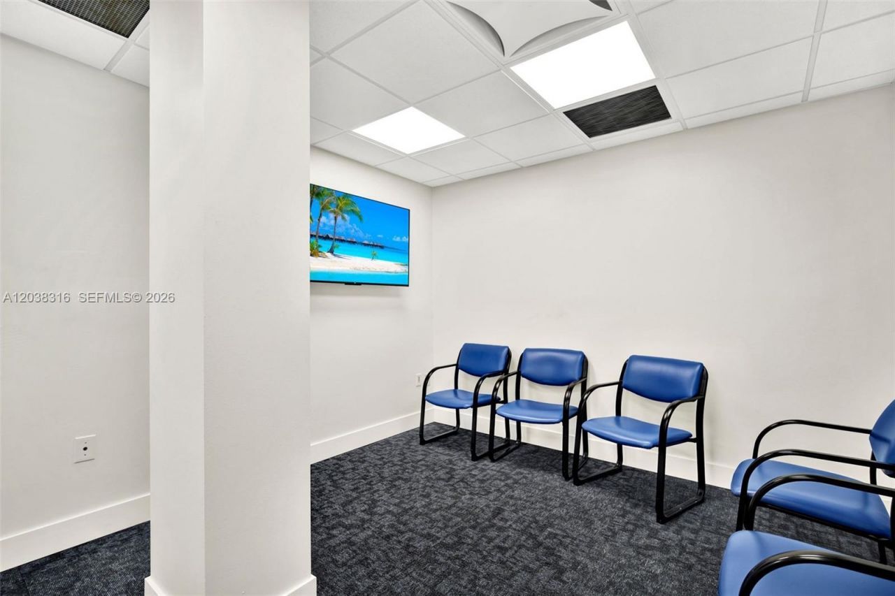 4101 NW 4th St, Plantation, FL 33317 Photo