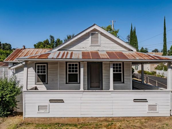 55 Hayden Aly, Sutter Creek, CA 95685