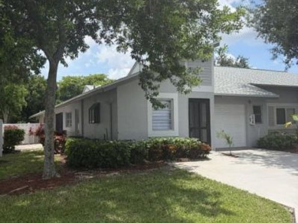8934 Sunnywood Place, Boca Raton, FL 33496