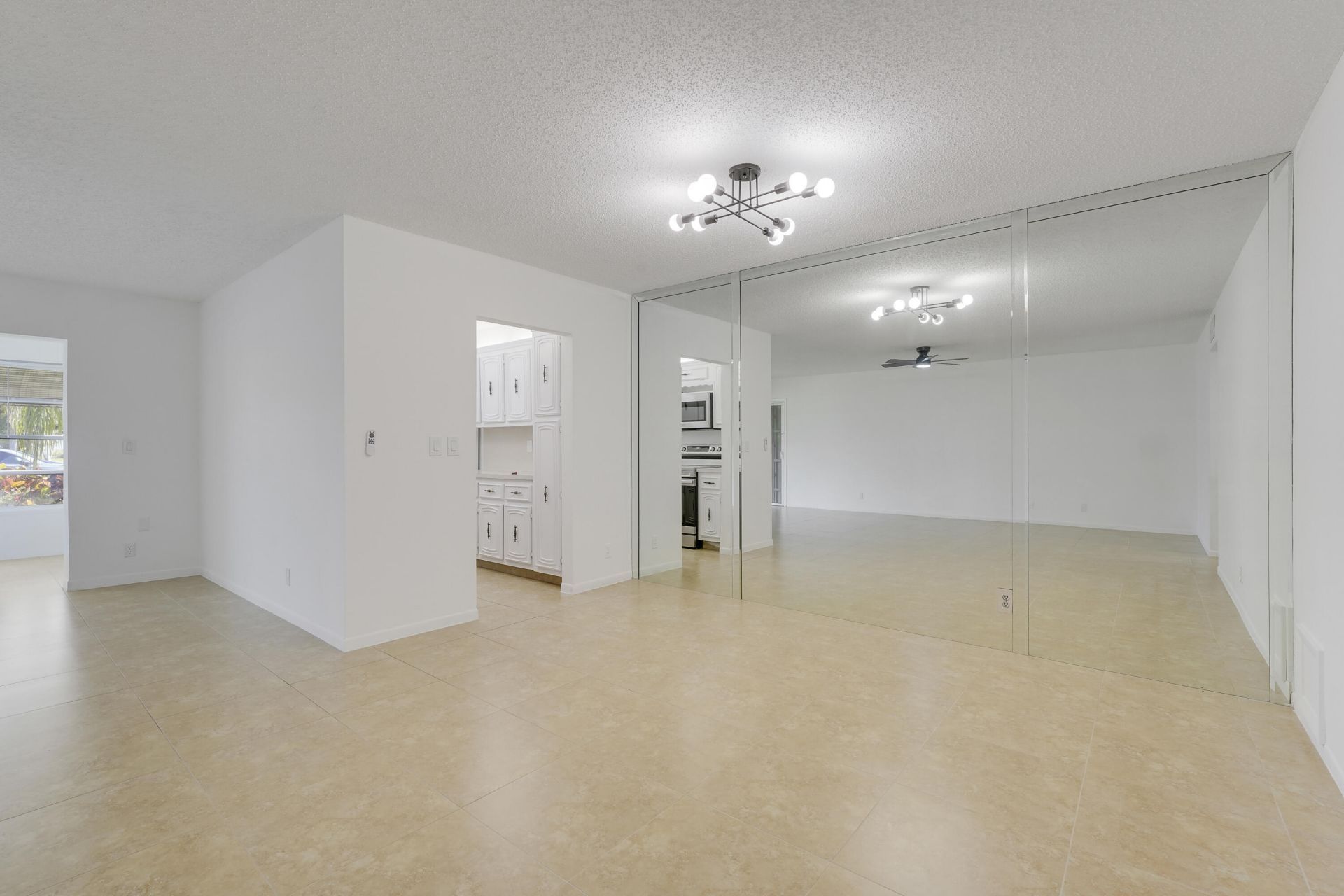 1142 W Circle Ter Terrace W, Unit C, Delray Beach, FL 33445 Photo