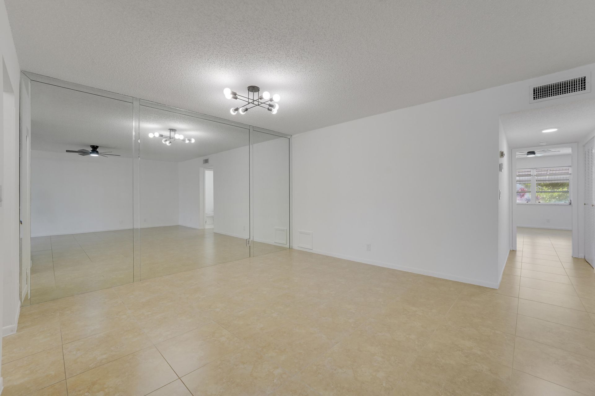 1142 W Circle Ter Terrace W, Unit C, Delray Beach, FL 33445 Photo
