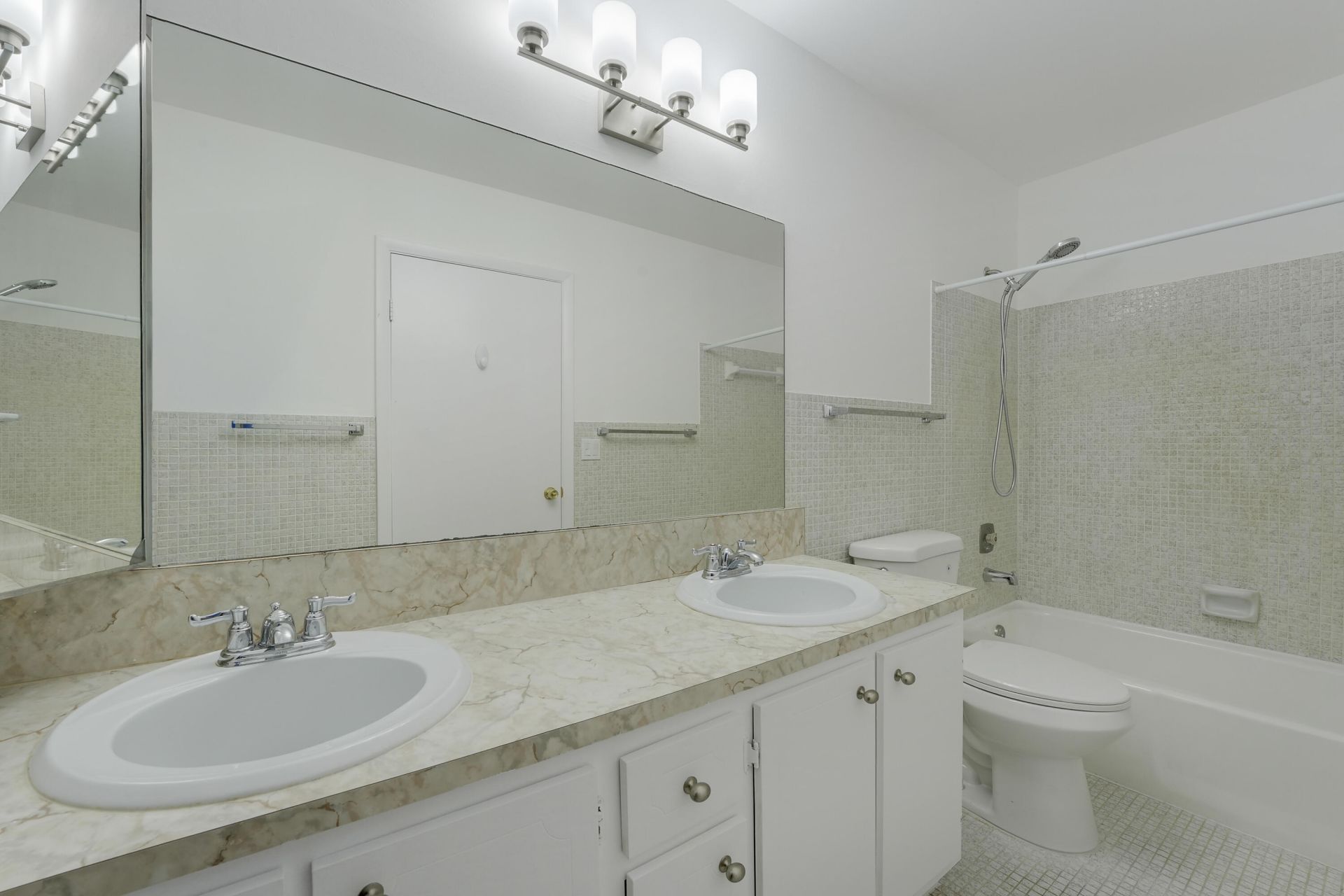 1142 W Circle Ter Terrace W, Unit C, Delray Beach, FL 33445 Photo