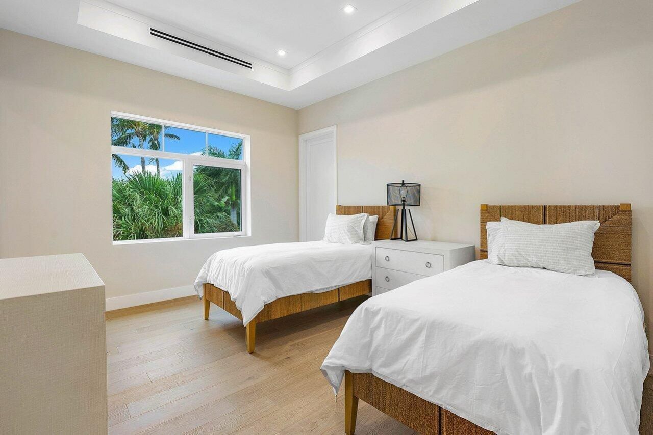 909 Bond Way, Delray Beach, FL 33483 Photo