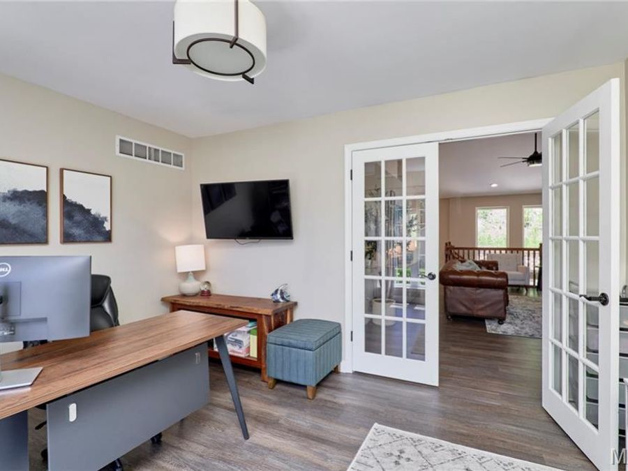 Property Image 42